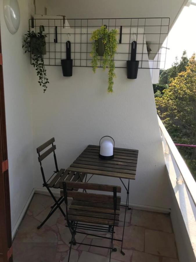 Apartment Design Terrace And Live In Marlyne